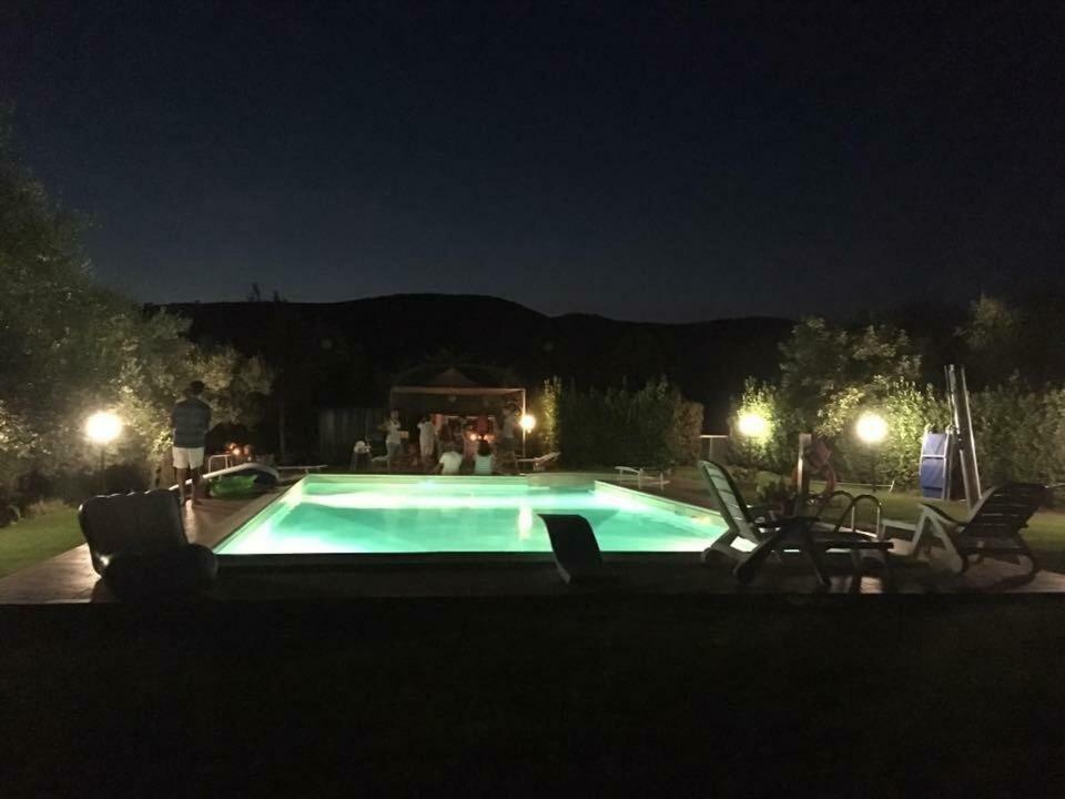 Гостьовий будинок Le Coccole Del Trasimeno Туоро-суль-Тразімено Екстер'єр фото
